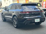 2022 Porsche Macan S 4WD SUV for sale, Japanese used car export - photo 2 of 22 | GULJI TRADERS
