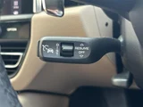 2022 Porsche Macan S 4WD SUV for sale, Japanese used car export - photo 10 of 22 | GULJI TRADERS