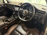 2022 Porsche Macan S SUV for sale, Japanese used car export - photo 11 of 30 | GULJI TRADERS