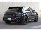 2022 Porsche Macan SUV for sale, Japanese used car export - photo 2 of 37 | GULJI TRADERS
