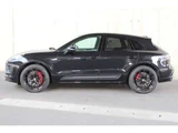 2022 Porsche Macan SUV for sale, Japanese used car export - photo 5 of 37 | GULJI TRADERS