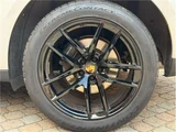 2023 Porsche Macan SUV for sale, Japanese used car export - photo 17 of 59 | GULJI TRADERS