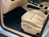2023 Porsche Macan SUV for sale, Japanese used car export - photo 24 of 59 | GULJI TRADERS