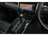 2023 Porsche Macan S Sport SUV for sale, Japanese used car export - photo 14 of 17 | GULJI TRADERS