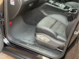 2024 Porsche Macan GTS PDK 4WDGTS Sport SUV for sale, Japanese used car export - photo 59 of 67 | GULJI TRADERS