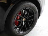 2024 Porsche Macan SUV for sale, Japanese used car export - photo 17 of 47 | GULJI TRADERS