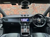 2024 Porsche Macan 4WD SUV for sale, Japanese used car export - photo 3 of 59 | GULJI TRADERS