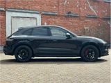 2024 Porsche Macan 4WD SUV for sale, Japanese used car export - photo 9 of 59 | GULJI TRADERS