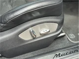 2024 Porsche Macan 4WD SUV for sale, Japanese used car export - photo 26 of 59 | GULJI TRADERS