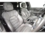 2024 Porsche Macan 4WD SUV for sale, Japanese used car export - photo 37 of 52 | GULJI TRADERS