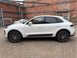 2024 Porsche Macan Sport SUV for sale, Japanese used car export - photo 60 of 60 | GULJI TRADERS