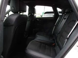 2024 Porsche Macan GTS PDK 4WD GTS Sport SR SUV for sale, Japanese used car export - photo 32 of 42 | GULJI TRADERS
