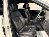 2024 Porsche Macan 4WD SUV for sale, Japanese used car export - photo 22 of 24 | GULJI TRADERS