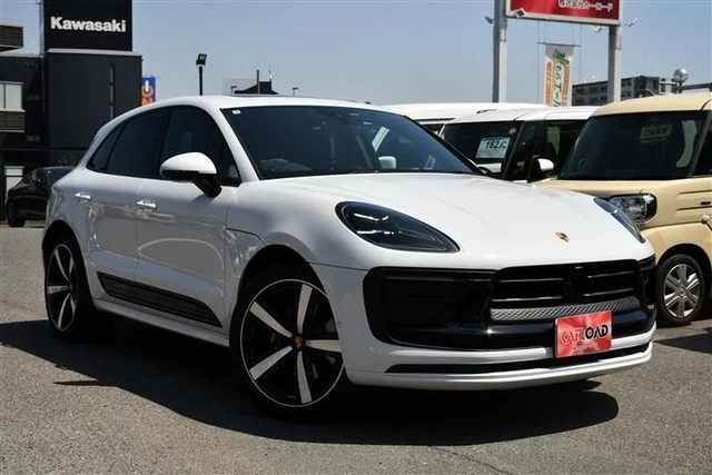 2025 Porsche Macan SUV for sale, Japanese used car export | GULJI TRADERS