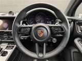 2026 Porsche Macan T 4WD SUV for sale, Japanese used car export - photo 20 of 24 | GULJI TRADERS