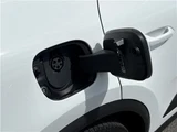 2025 Porsche Macan Electric 4S SUV for sale, Japanese used car export - photo 15 of 53 | GULJI TRADERS