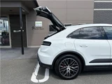 2025 Porsche Macan Electric 4S SUV for sale, Japanese used car export - photo 17 of 53 | GULJI TRADERS