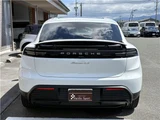 2025 Porsche Macan Electric 4S SUV for sale, Japanese used car export - photo 44 of 53 | GULJI TRADERS