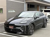 2025 Porsche Macan Electric Turbo SUV for sale, Japanese used car export - photo 3 of 52 | GULJI TRADERS