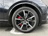 2025 Porsche Macan Electric Turbo SUV for sale, Japanese used car export - photo 47 of 52 | GULJI TRADERS