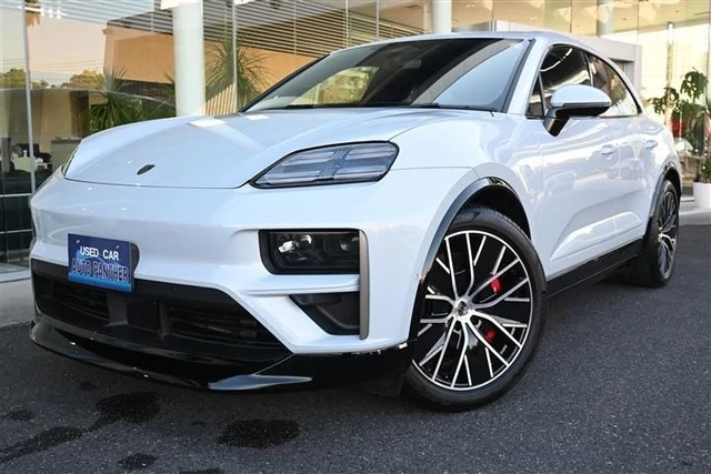 2025 Porsche Macan Electric Turbo SUV for sale, Japanese used car export | GULJI TRADERS