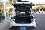 2025 Porsche Macan Electric Turbo SUV for sale, Japanese used car export - photo 17 of 21 | GULJI TRADERS