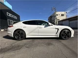 2009 Porsche Panamera S Sedan for sale, Japanese used car export - photo 6 of 26 | GULJI TRADERS