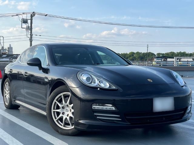 2011 Porsche Panamera 4S Sedan for sale, Japanese used car export - photo 1 of 39 | GULJI TRADERS