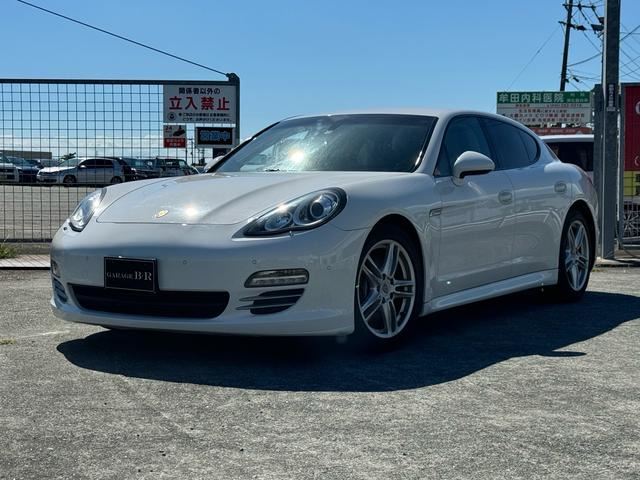 2011 Porsche Panamera 4 Sedan for sale, Japanese used car export | GULJI TRADERS