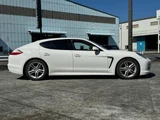 2011 Porsche Panamera 4 Sedan for sale, Japanese used car export - photo 5 of 41 | GULJI TRADERS