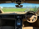 2011 Porsche Panamera 4 Sedan for sale, Japanese used car export - photo 13 of 41 | GULJI TRADERS