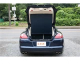 2011 Porsche Panamera 4S Sedan for sale, Japanese used car export - photo 27 of 28 | GULJI TRADERS