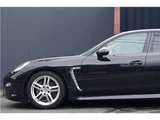 2011 Porsche Panamera Base Sedan for sale, Japanese used car export - photo 46 of 75 | GULJI TRADERS