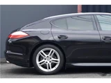 2011 Porsche Panamera Base Sedan for sale, Japanese used car export - photo 50 of 75 | GULJI TRADERS