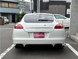 2011 Porsche Panamera 4 Sedan for sale, Japanese used car export - photo 10 of 25 | GULJI TRADERS