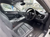 2011 Porsche Panamera 4 Sedan for sale, Japanese used car export - photo 13 of 25 | GULJI TRADERS
