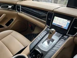 2011 Porsche Panamera 4 PDK 4WD Sedan for sale, Japanese used car export - photo 12 of 26 | GULJI TRADERS