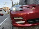 2012 Porsche Panamera 4 Sedan for sale, Japanese used car export - photo 39 of 52 | GULJI TRADERS