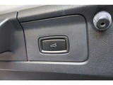 2012 Porsche Panamera 3.6 PDK Sedan for sale, Japanese used car export - photo 24 of 36 | GULJI TRADERS
