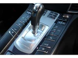 2012 Porsche Panamera 3.6 PDK Sedan for sale, Japanese used car export - photo 31 of 36 | GULJI TRADERS