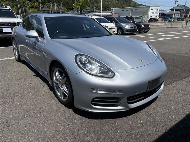 2013 Porsche Panamera S Sport - photo 1 2013 Porsche Panamera S Sport Sedan for sale, Japanese used car export - photo 1 of 25 | GULJI TRADERS