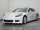 2014 Porsche Panamera Panamera4 Sedan for sale, Japanese used car export - photo 18 of 50 | GULJI TRADERS
