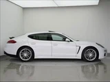 2014 Porsche Panamera Panamera4 Sedan for sale, Japanese used car export - photo 23 of 50 | GULJI TRADERS