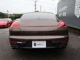 2014 Porsche Panamera Turbo PDK 4WD Sedan for sale, Japanese used car export - photo 20 of 48 | GULJI TRADERS