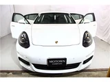 2015 Porsche Panamera PDK Sedan for sale, Japanese used car export - photo 14 of 67 | GULJI TRADERS