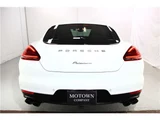 2015 Porsche Panamera PDK Sedan for sale, Japanese used car export - photo 28 of 67 | GULJI TRADERS