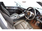 2015 Porsche Panamera PDK Sedan for sale, Japanese used car export - photo 42 of 67 | GULJI TRADERS
