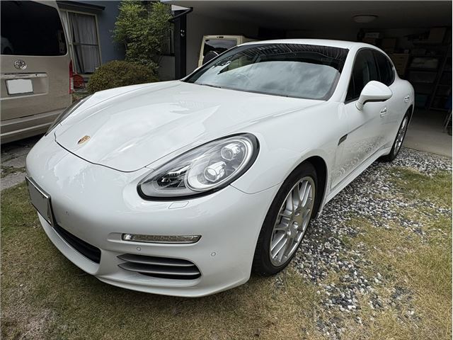 2015 Porsche Panamera 4S Sedan for sale, Japanese used car export - photo 1 of 9 | GULJI TRADERS