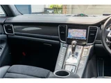 2015 Porsche Panamera GTS Sport Sedan for sale, Japanese used car export - photo 30 of 43 | GULJI TRADERS