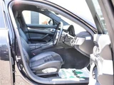 2015 Porsche Panamera GTS 4WD Sedan for sale, Japanese used car export - photo 12 of 23 | GULJI TRADERS